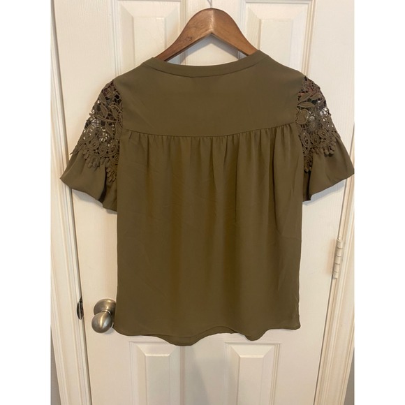 Express Blouse Top Womens Small Olive Green Crochet Lace Short Sleeve Boho - Picture 3 of 4